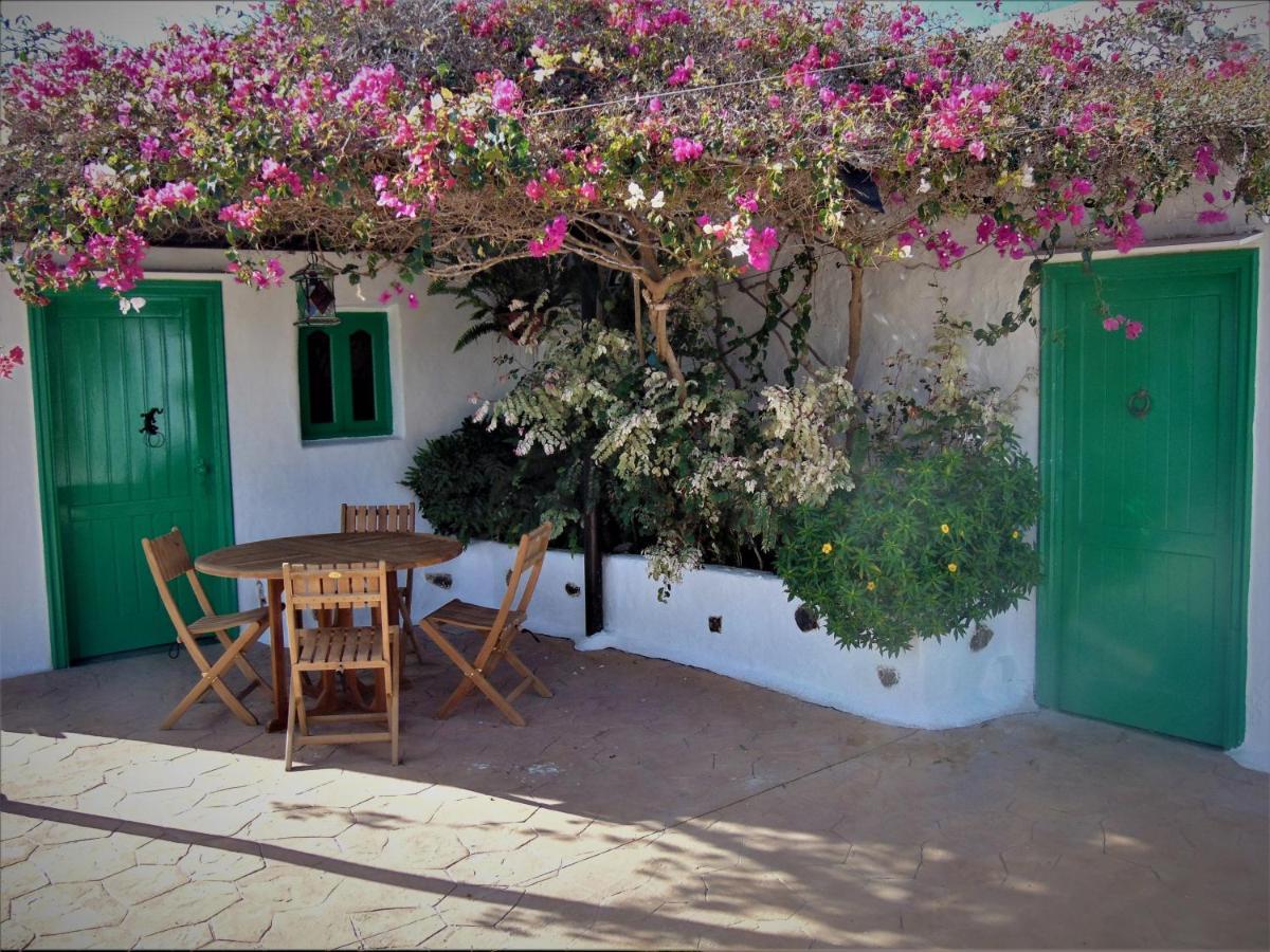 Buganvilla Molino Tinajo Exterior photo